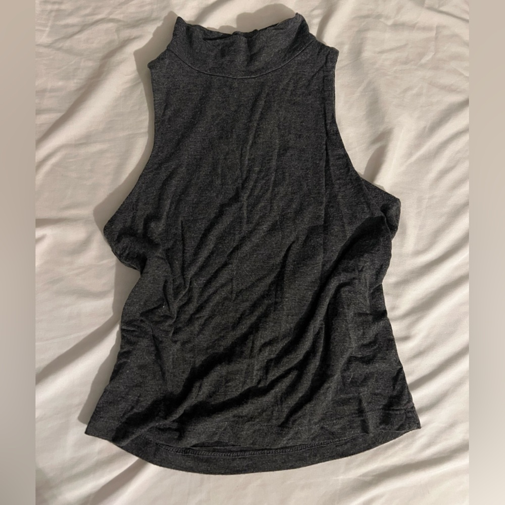 Final Touch Charcoal Gray sleeveless top